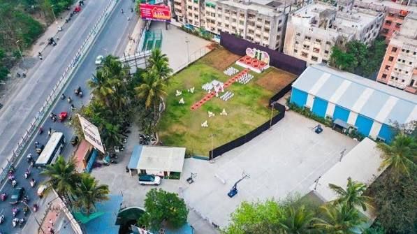 wedding lawn